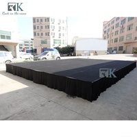 Scène de spectacle robuste 20x20 pieds pour spectacles simples et expositions
