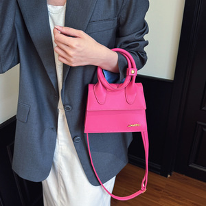 حقيبة كتف أنيقة بتصميم هندسي بسيط وعصري لصيف 2025، حقيبة يومية صغيرة وأنيقة - Product Image 3