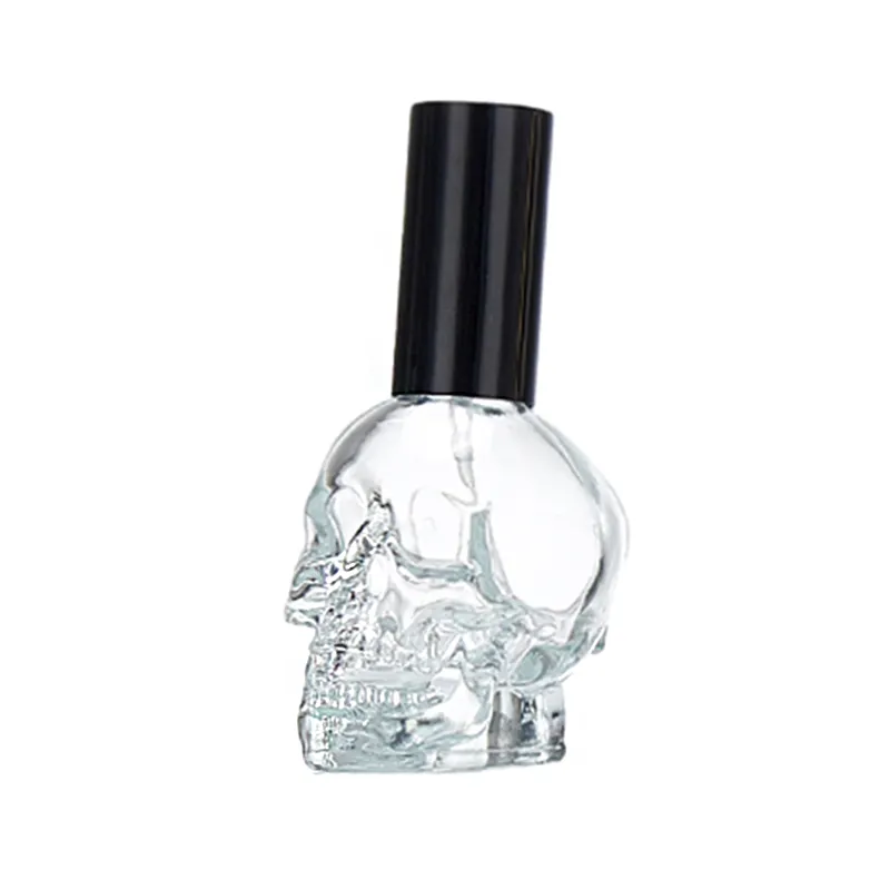 Yüksek kalite 50ml kafatası tasarım parfüm cam şişe cam sprey parfüm boş şişe vida sprey ile