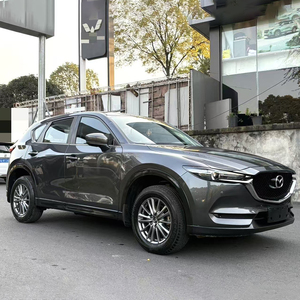 Mazda CX-5 <span class=keywords><strong>SUV</strong></span> <span class=keywords><strong>essence</strong></span> 2017, transmission <span class=keywords><strong>automatique</strong></span>, véhicule d'<span class=keywords><strong>occasion</strong></span>, intérieur foncé, sièges en cuir, voitures d'<span class=keywords><strong>occasion</strong></span>, acompte - Product Image 3