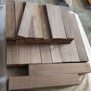 Personalizzazione delle strisce di <span class=keywords><strong>legno</strong></span> quadrato in <span class=keywords><strong>legno</strong></span> <span class=keywords><strong>massello</strong></span> di noce nero nordamericano e tavole di <span class=keywords><strong>legno</strong></span> - Product Image 5