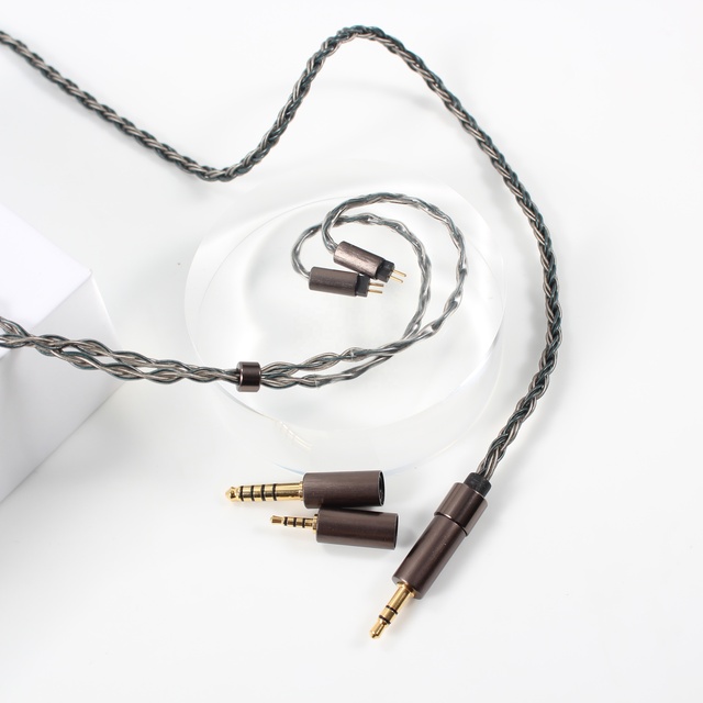 For Wired Music Earphones 4 Core Earphones Silver Plated HIFI 2.5/3.5/4.4mm MMCX/2Pin Connector Upgrade Cable for Headphone