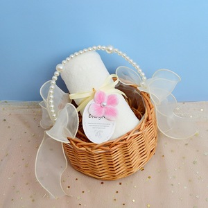 Serviettes au design mignon en gros - Idéales comme souvenirs d'anniversaire, petits cadeaux de fête, cadeaux de Noël, de Pâques et du Nouvel An - Product Image 4