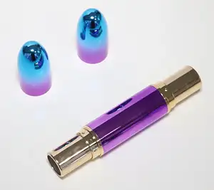 중국 자신의 로고 반짝이 립글로스 컨테이너 액체 립스틱 병 보라색 플라스틱 립글로스 튜브