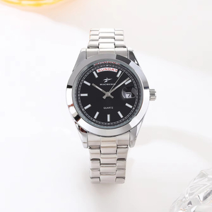 Reloj de Lujo de Aleación de 41 mm, Más Vendido, con Esfera de Cristal, Calendario, Movimiento de Cuarzo, Correa de Acero Inoxidable de 20 mm con Cierre de Mariposa - Product Image 2