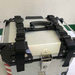 Accessoires de <span class=keywords><strong>moto</strong></span> : coffre à bagages arrière, boîte à outils, sangle de transport, corde de fixation pour <span class=keywords><strong>moto</strong></span> - Product Image 5