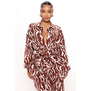 Vintage Hong Kong Style Mid Length Long Sleeved <b>Dress</b> With Wrap up Lace up Waist Print <b>Dress</b>. - Product Image 2