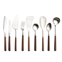 Peralatan Dapur 9 Buah Gagang Kayu Walnut Retro Set Pisau Kue Spatula Baja Tahan Karat Grosir Pabrik