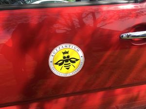 Hot Sale Heavy Duty Scratch Resistant Magnetic Car Sticker Custom Logo Printed <b>Decal</b> for Electrical Contractor Vehicle Wrap - Product Image 6