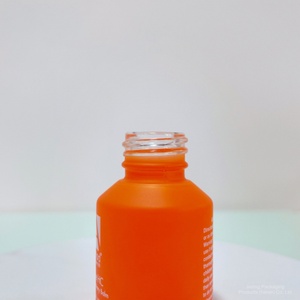 Flacon compte-gouttes en verre mat personnalisé de 15 ml, emballage cosmétique en verre givré pour soins de la peau, flacon de sérum en verre de 0,5 oz pour soins du visage, vente en gros - Product Image 6