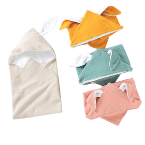 Serviette <span class=keywords><strong>de</strong></span> <span class=keywords><strong>bain</strong></span> à capuche pour bébé en coton biologique GOTS, avec adorables oreilles <span class=keywords><strong>de</strong></span> lapin, <span class=keywords><strong>cape</strong></span> pour nouveau-né, couleur personnalisable, forme carrée, tissée, séchage rapide, pour usage domestique - Product Image 2