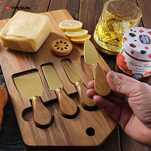 Planche à fromage en bois d'acacia de forme carrée personnalisée pour la cuisine, vente en gros, avec 4 couteaux - Product Image 6