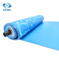 Film de revêtement de piscine en PVC bleu mosaïque avec surface antidérapante pour la rénovation de piscines et les projets aquatiques commerciaux