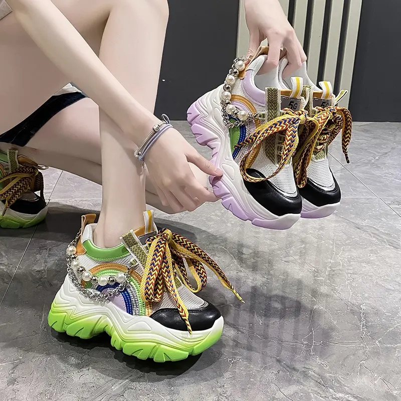 Moda Sneakers kadınlar Platform ayakkabılar 2022 eğilim yeni tıknaz Sneakers kadın rahat nefes vulkanize ayakkabı