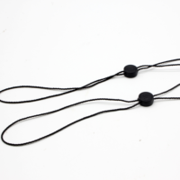 Logo de nom de vêtement personnalisé Swing Hang Price Tag cordon coloré en nylon et silicone Hang Tag chaîne pour chaussures
