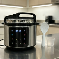Autocuiseur Électrique Transfrontalier 5L Grande Capacité avec Cuve Intérieure en Acier Inoxydable 900W Multifonctionnel et Minuteur Intelligent pour la Maison