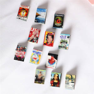 EN STOCK 3 unids/set <span class=keywords><strong>casa</strong></span> <span class=keywords><strong>de</strong></span> muñecas 1:12 <span class=keywords><strong>casa</strong></span> <span class=keywords><strong>de</strong></span> muñecas en miniatura muebles <span class=keywords><strong>de</strong></span> <span class=keywords><strong>bolsillo</strong></span> accesorios <span class=keywords><strong>libro</strong></span> cómic Juguetes - Product Image 5