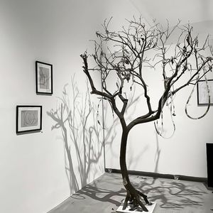 Custom-<strong>Shape</strong> Artificial Withered <strong>Trees</strong> for Unique Home and Garden Landscape Decoration - Product Image 2