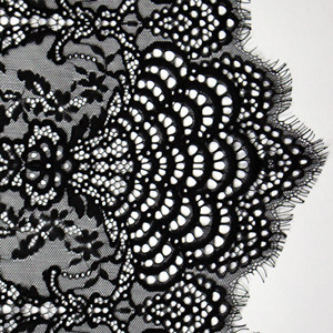 Hochwertige YUGU YG-2351 Tüll-Chantilly-Spitze Königsblau mit Pailletten Französische Spitzenstoffe Polyester/Nylon 150cm Breite für Bekleidung - Product Image 4