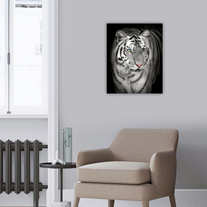 Impresionante <span class=keywords><strong>tigre</strong></span> <span class=keywords><strong>blanco</strong></span> original con cautivadores ojos azules, impresión digital al óleo sobre lienzo, arte <span class=keywords><strong>de</strong></span> pared moderno <span class=keywords><strong>de</strong></span> 40x50cm - Product Image 3