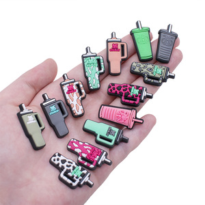 2023 nouvelle tendance sabot charme doux PVC personnalisé <span class=keywords><strong>chaussure</strong></span> charme gobelet tasse <span class=keywords><strong>chaussure</strong></span> charme pour adultes, adolescents et enfants - Product Image 2