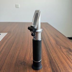 Tamanho do bolso do laboratório 3 em 1 índice da água do Brix seja <span class=keywords><strong>Refractometer</strong></span> do mel do valor Digital para a abelha que guarda o mel - Product Image 3