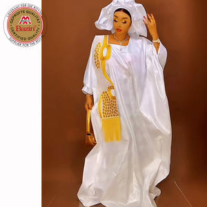 Weißes Bazin Boubou mit Goldenen Quasten Afrikanisches Damen Dashiki Bazin Kleid Übergröße Afrikanische Damen Hochzeitskleid Partykleid Bazin Kleid - Product Image 3