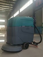 Autolaveuse autoportée 520 mm 3000 m²/h |   Réservoirs 70L+80L 24V100Ah 5H |   Nettoyeur de sol électrique à faible bruit (55 dB)