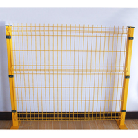 Clôture en treillis métallique galvanisé thermolaqué Hebei Anping en gros, revêtement PVC, étanche, personnalisable, poteaux de clôture de jardin