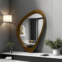 Miroir de salle de bain irrégulier de luxe en bois massif au mur et au sol incassable avec design Art déco forme spéciale décorative