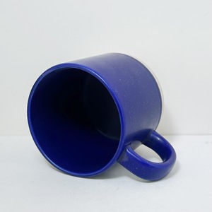 แก้วเซรามิคทรงกลมพร้อมหูจับ สีฟ้า แก้วเดี่ยว สำหรับโปรโมชั่น ผลิตที่เมืองจื่อ หมายเลขสินค้า 7111 - Product Image 4