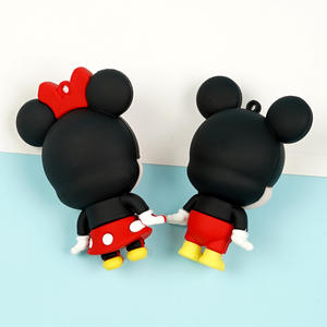 Оптовая продажа, брелоки из ПВХ для Микки Мауса, Детская сумка, подвески для ключей от машины, аксессуары и Подарочная кукла - Product Image 4