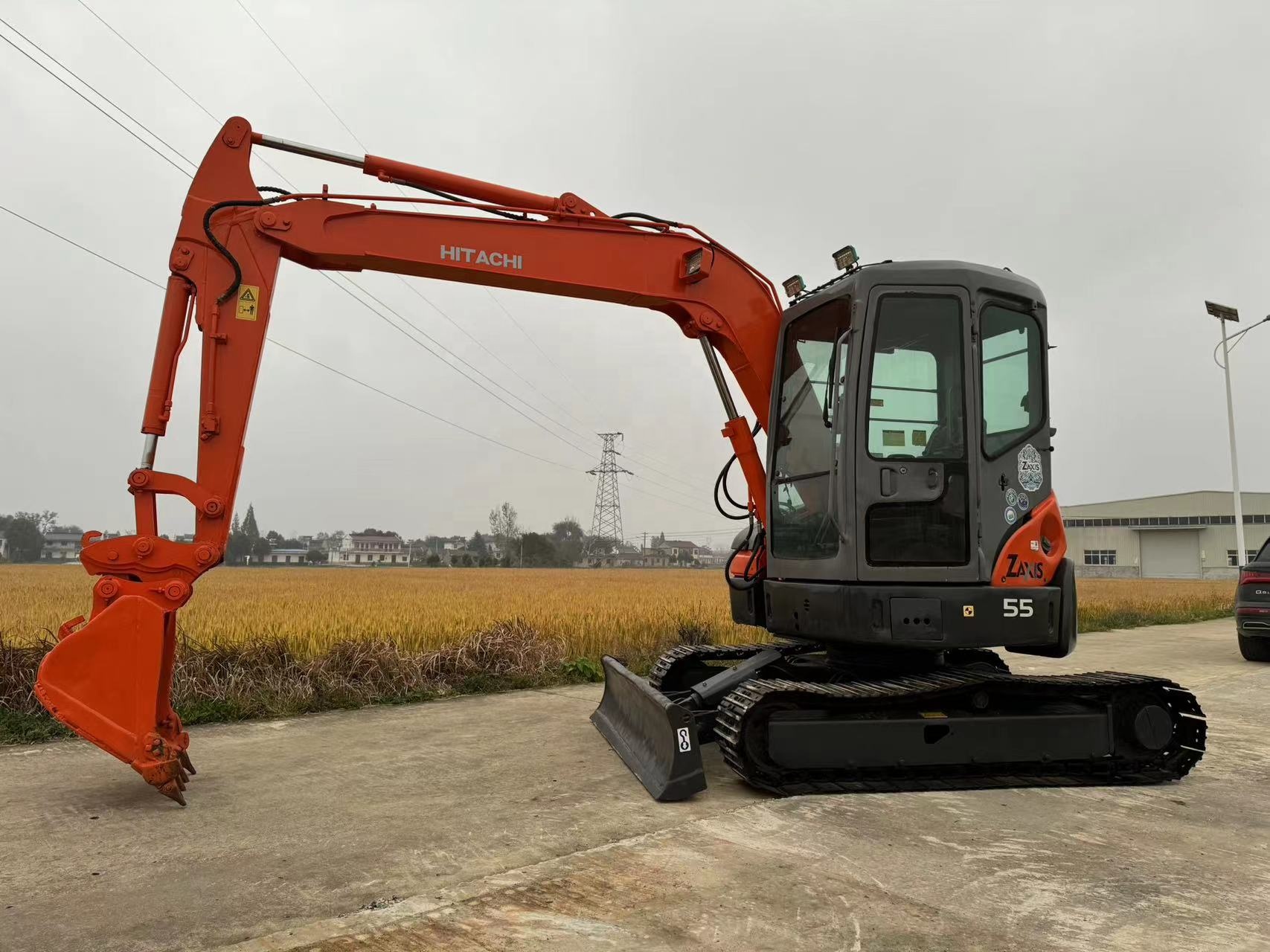 Akky-hirrowさん専用 Hitachi Zaxis 55UR Excavators - Reliable Secondhand Diggers