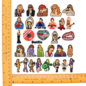 Breloques en PVC souple DIY, style dessin animé mignon, thème <span class=keywords><strong>Taylor</strong></span> <span class=keywords><strong>Swift</strong></span>, pour décoration de chaussures, sacs et sabots, accessoires de chaussures, vente en gros - Product Image 4