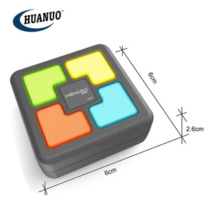 Ánh sáng lên Bộ nhớ trò chơi hội đồng quản trị cầm tay Đồ chơi điện tử màu ghi nhớ cổ điển Bộ nhớ trò chơi cho trẻ em - Product Image 4