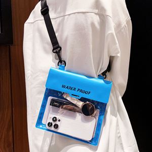 Funda Impermeable para Teléfono con Pantalla Táctil Grande y Cierre de Cremallera, Bolsa de Playa de Gran Capacidad, Bolsa Cruzada para Natación, Buceo y Rafting - Product Image 5