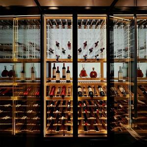 Vinoteca de Capacidad Personalizada, Mueble de Salón, Madera, Acero Inoxidable, Enfriador de Vino Integrado, para Vino Tinto - Product Image 1