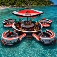 Plateforme flottante gonflable pour fête de match de football, quai aquatique spacieux pour se détendre et socialiser
