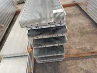 Profilés en aluminium de la série 6000 pour le traitement de coupe de dissipateur de chaleur de déshumidificateur de peigne de radiateur avec l'électrophorèse d'oxydation par pulvérisation