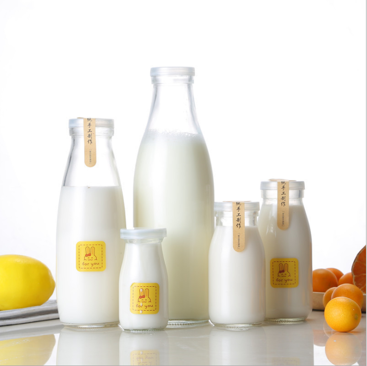 Beverage glass bottle Wholesale custom design milk bottle 200ml 250ml 500ml 1000ml fresh milk bottle glass with lid