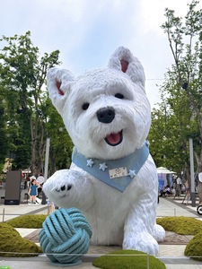 Estatua de Perro Grande Personalizada de Fibra de Vidrio, Escultura de Animal para Decoración de Centros Comerciales - Product Image 2