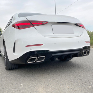 ชุดแต่งท่อไอเสียดิฟฟิวเซอร์หลัง Mercedes-Benz C-Class W206 สีดำเงิน วัสดุ PP ปี 2022+ - Product Image 1