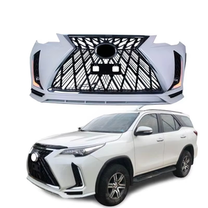 Accessoires de voiture, kit carrosserie pour Toyota Fortuner 2015-2020, pare-chocs et calandre, mise à niveau du kit carrosserie au style Legender Lexus Lambo - Product Image 3