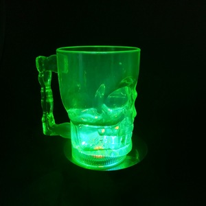 PS <strong>Halloween</strong> LED Flashing Plastic Skull Mug Classic Style Beer Steins for Food Safety Light up <strong>Cup</strong> - Product Image 3