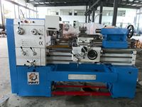 Tour à métaux chinoise CD6250C avec un grand alésage de broche de 80 mm