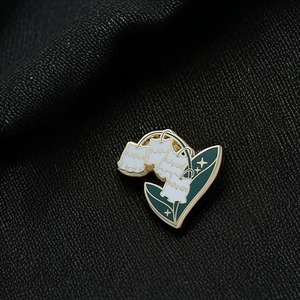 Broche fantaisie chat et muguet - Product Image 2