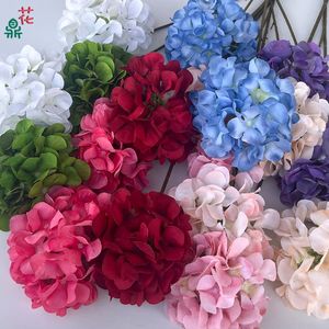 Flores Artificiales de Hortensia de Seda Hechas a Mano para Decoraciones de Boda, Arreglos Florales para Paredes, Escenarios y Suelos - Product Image 1