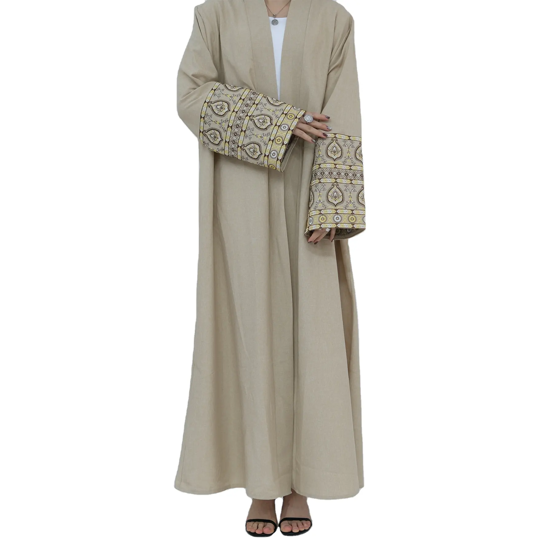 New Model Luxurious Embroidery Abaya Women Muslim Dress 2024 Dubai Embroidered Women Abaya With Belt