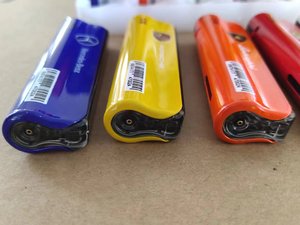 <span class=keywords><strong>Accendino</strong></span> in Plastica <span class=keywords><strong>Personalizzato</strong></span> di Alta Gamma Shunfa, <span class=keywords><strong>Regalo</strong></span> Aziendale con Fiamma a Getto dal Produttore, che Esprime Personalità - Product Image 6