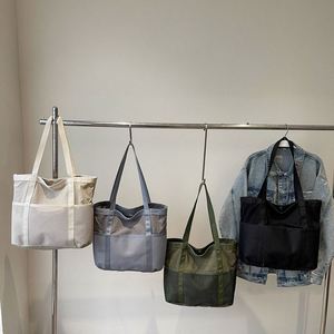 Bolso Tote de Material Oxford Modelo 2025. Adecuado para uso diario. Diseñado por el diseñador de la marca.3050 - Product Image 6